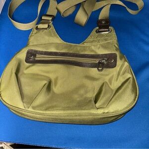 Mosey Life by Baggallini Tripper Purse Bag Green Grunge Indie Granola Gorpcore